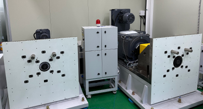 AAV Powertrain System Evaluation Equipment 1